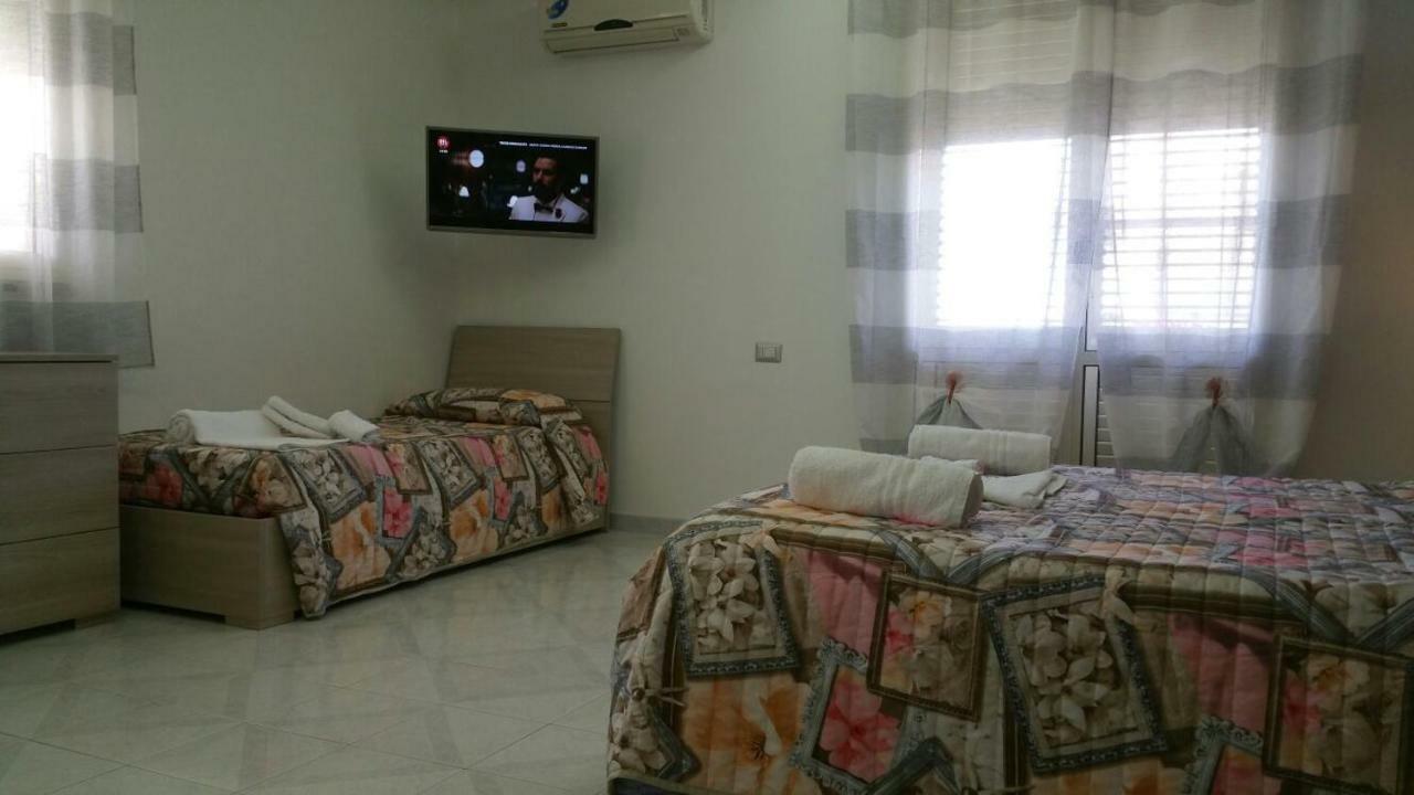 B&B La Rosa Pachino Buitenkant foto